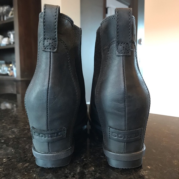 New Sorel Joan of Arctic Wedge II Chelsea Boot, Black Wedges, Sorels, Booties - Picture 10 of 16